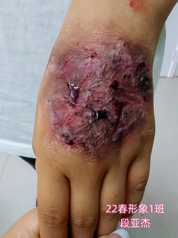 段亚杰_副本_副本.jpg